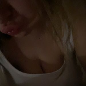 Meet your Posher, Alexandra